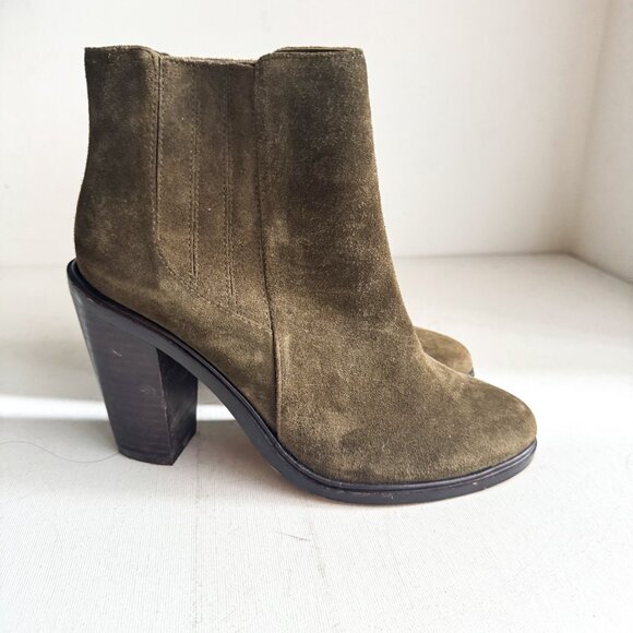 Joie Cloee Olive Green Suede Short Pointy Toe Booties 37 - Picture 1 of 9